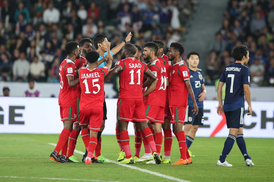 日本がオマーンに 恥ずかしい勝利 二つの誤審 を韓国紙酷評 アジア杯最悪の試合 フットボールゾーン