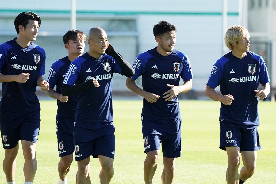 ドイツ戦に挑む日本代表【写真：Getty Images】