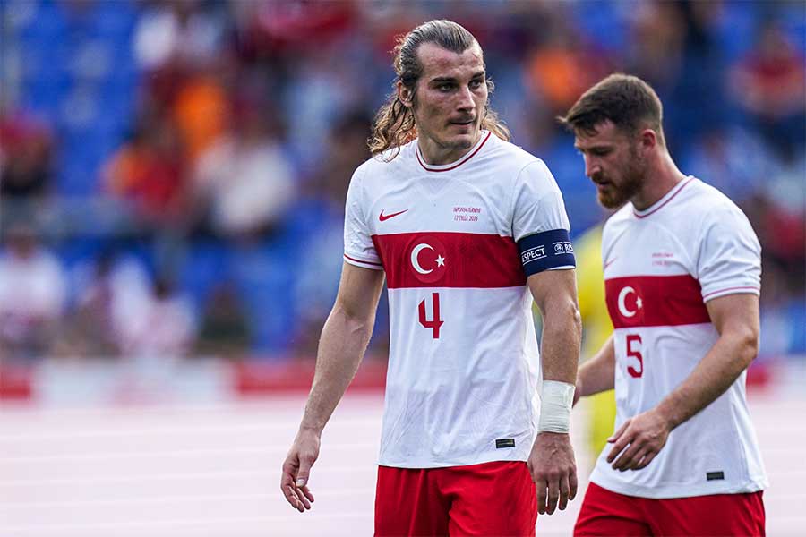 トルコが日本に2-4で敗戦【写真：Getty Images】