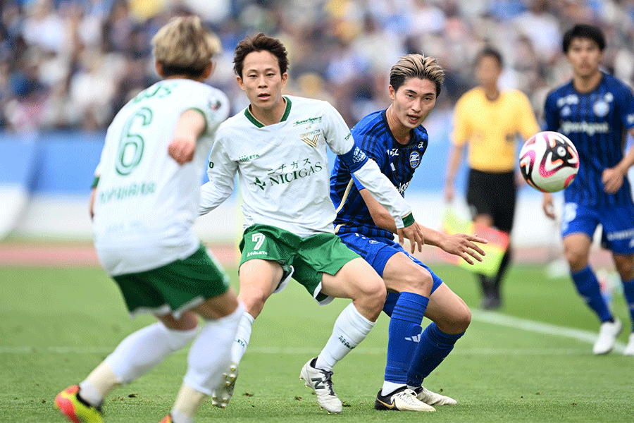 東京Vは今季最多失点で敗戦【写真：徳原隆元】