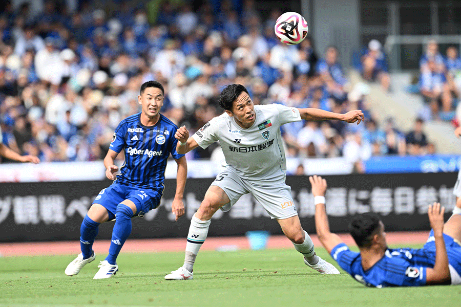 町田と福岡は両チーム決め手を欠き、0-0のドロー決着に【写真：徳原隆元】