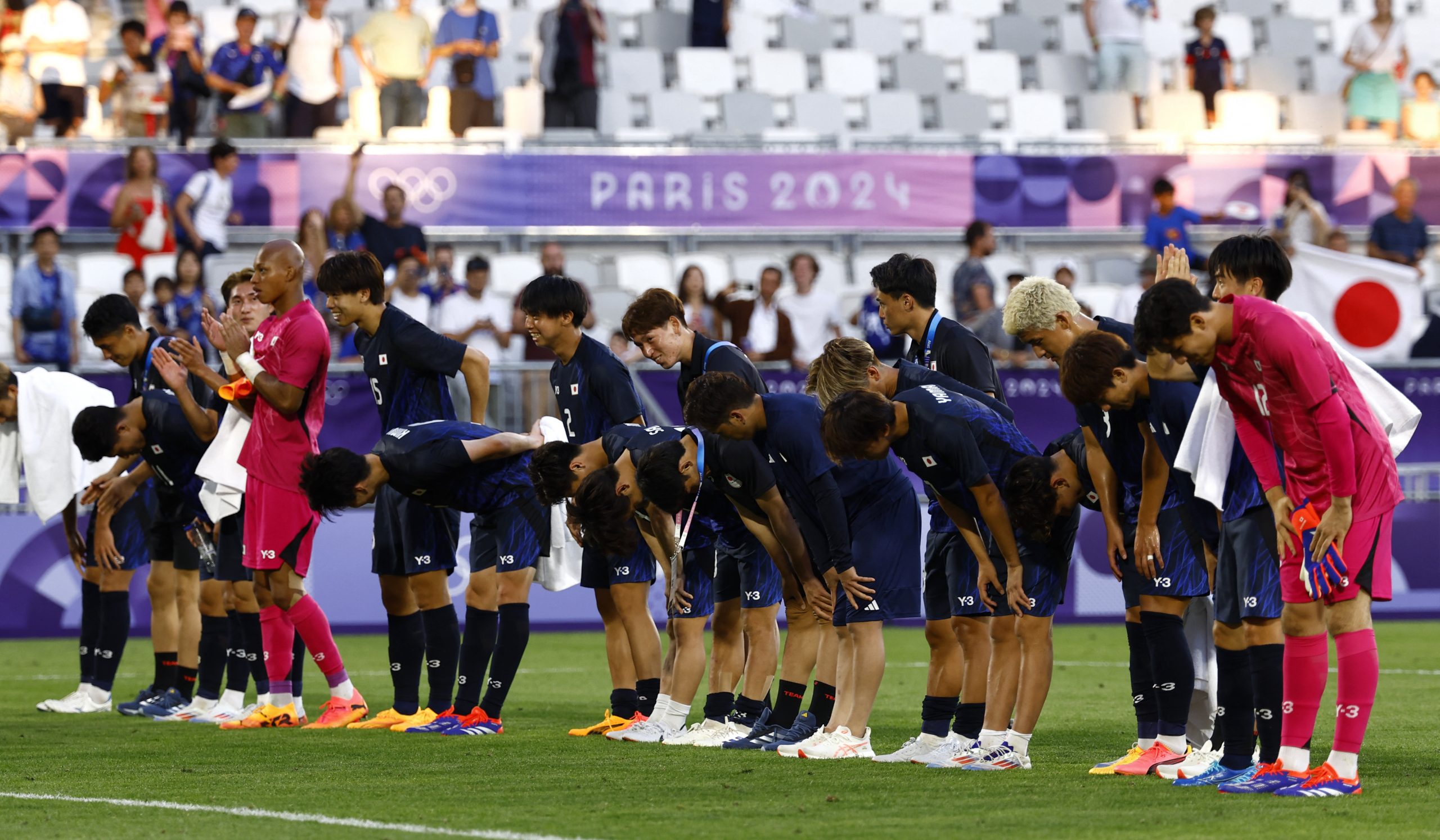 パラグアイに勝利したU-23日本代表【写真：ロイター】