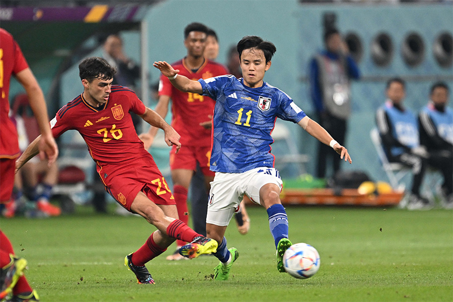 小野伸二が”ボールをもらう姿勢”を要求【写真：徳原隆元（FOOTBALL ZONE特派）】