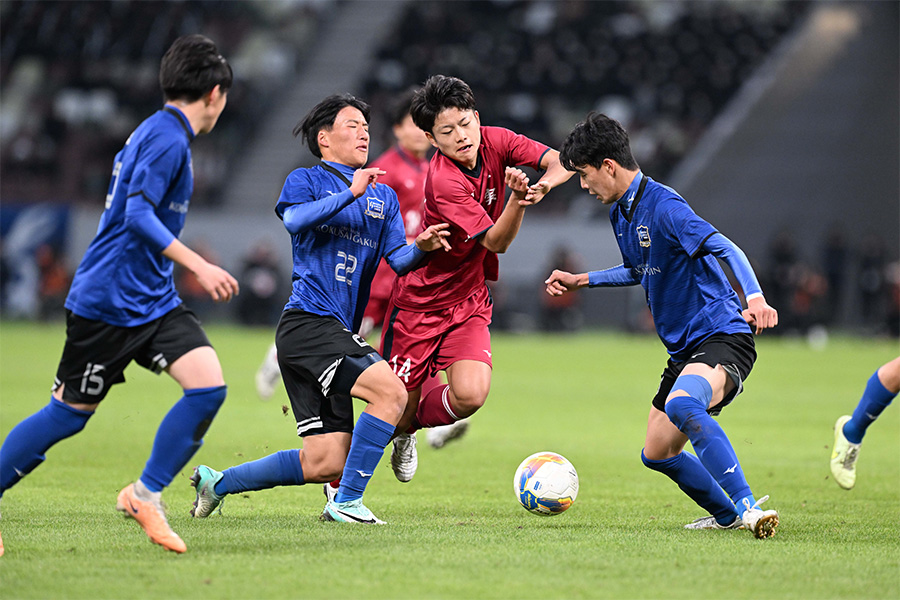 早稲田実業の選手たちが見せた”品格”【写真：徳原隆元】