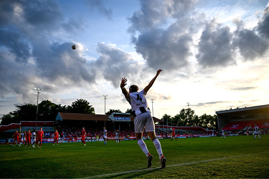 高校サッカーで生まれた超ロングスローに注目（写真はイメージです）【写真：Getty Images】