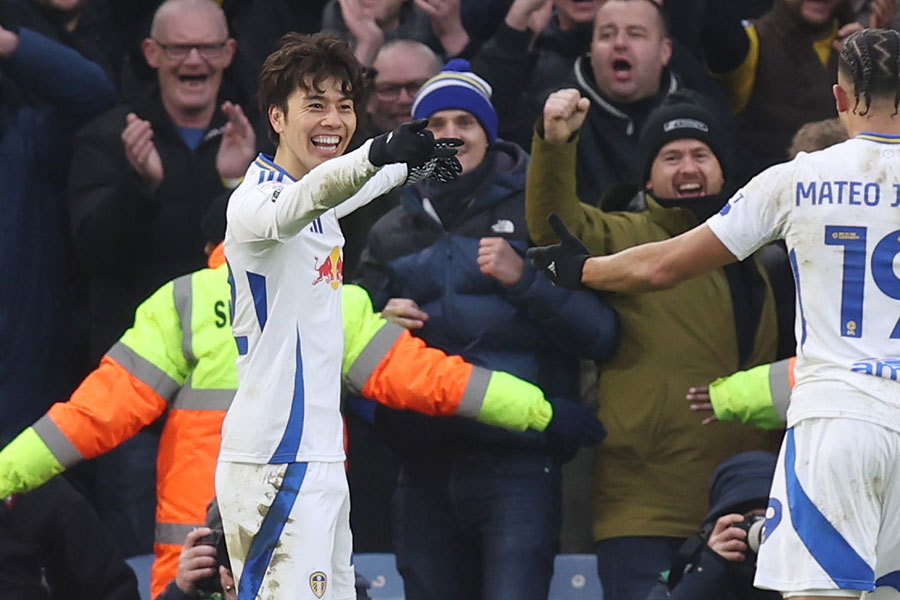 田中碧が決めたヒールシュートに内田篤人も注目【写真：Getty Images】