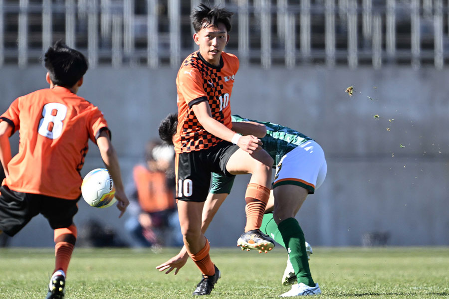 青森山田戦で2ゴールを決めた2年生の大森風牙【写真：徳原隆元】