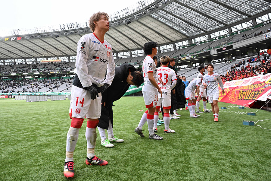 名古屋は先制するも後半の2失点で逆転負け【写真：徳原隆元】