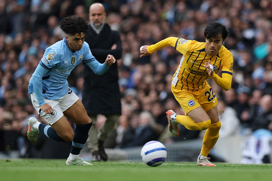 三笘薫が2試合連続で幻ゴール【写真：ロイター】