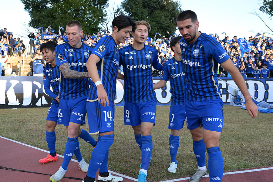 3位で今期を終えたFC町田ゼルビア【写真：(C) FCMZ】